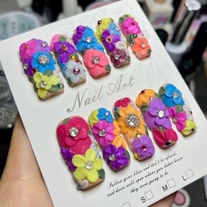 (Coming Soon) Night Glow Floral Press-On Nails - Multicolor